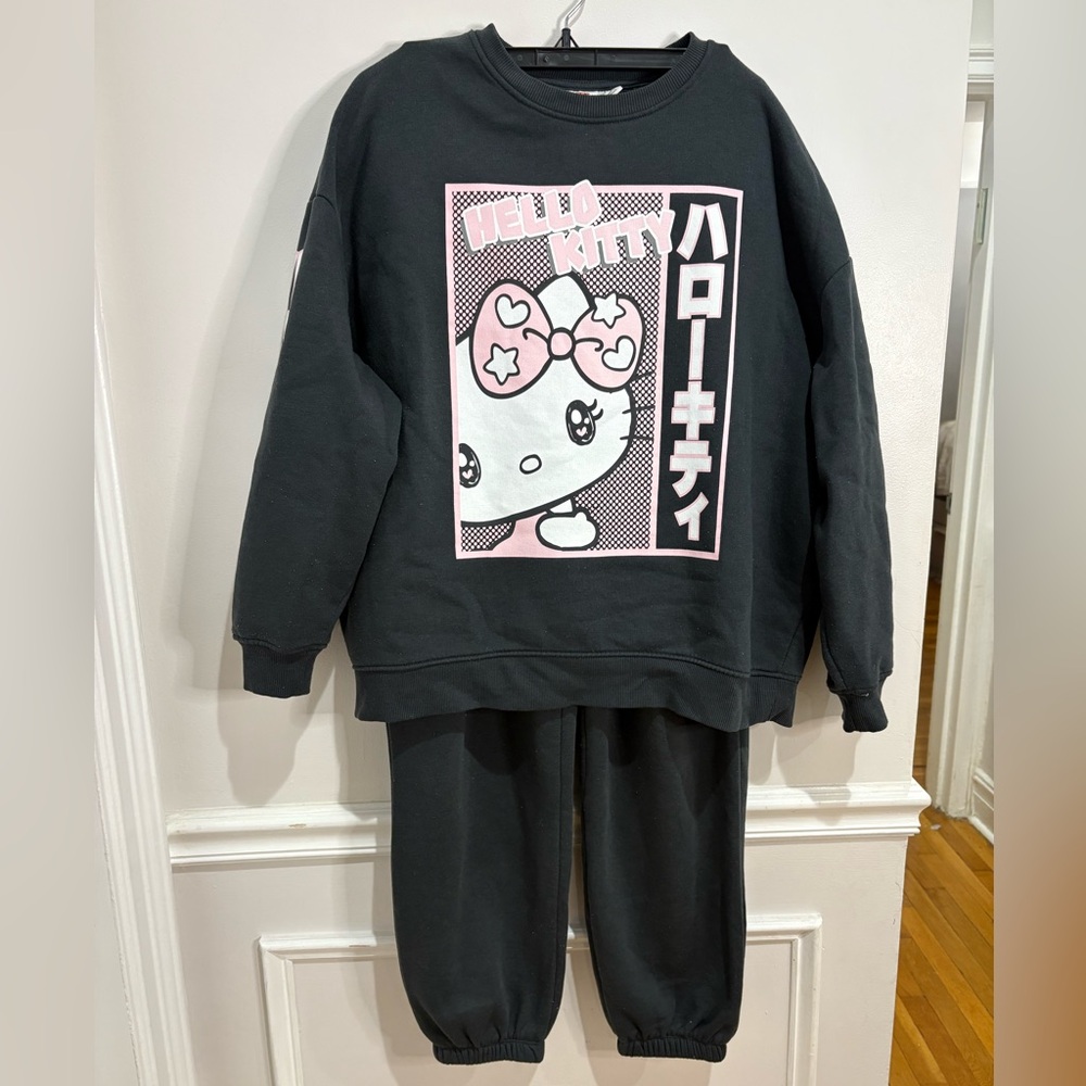Hello Kitty charcoal grey Sweatshirt and Joggers Set size M